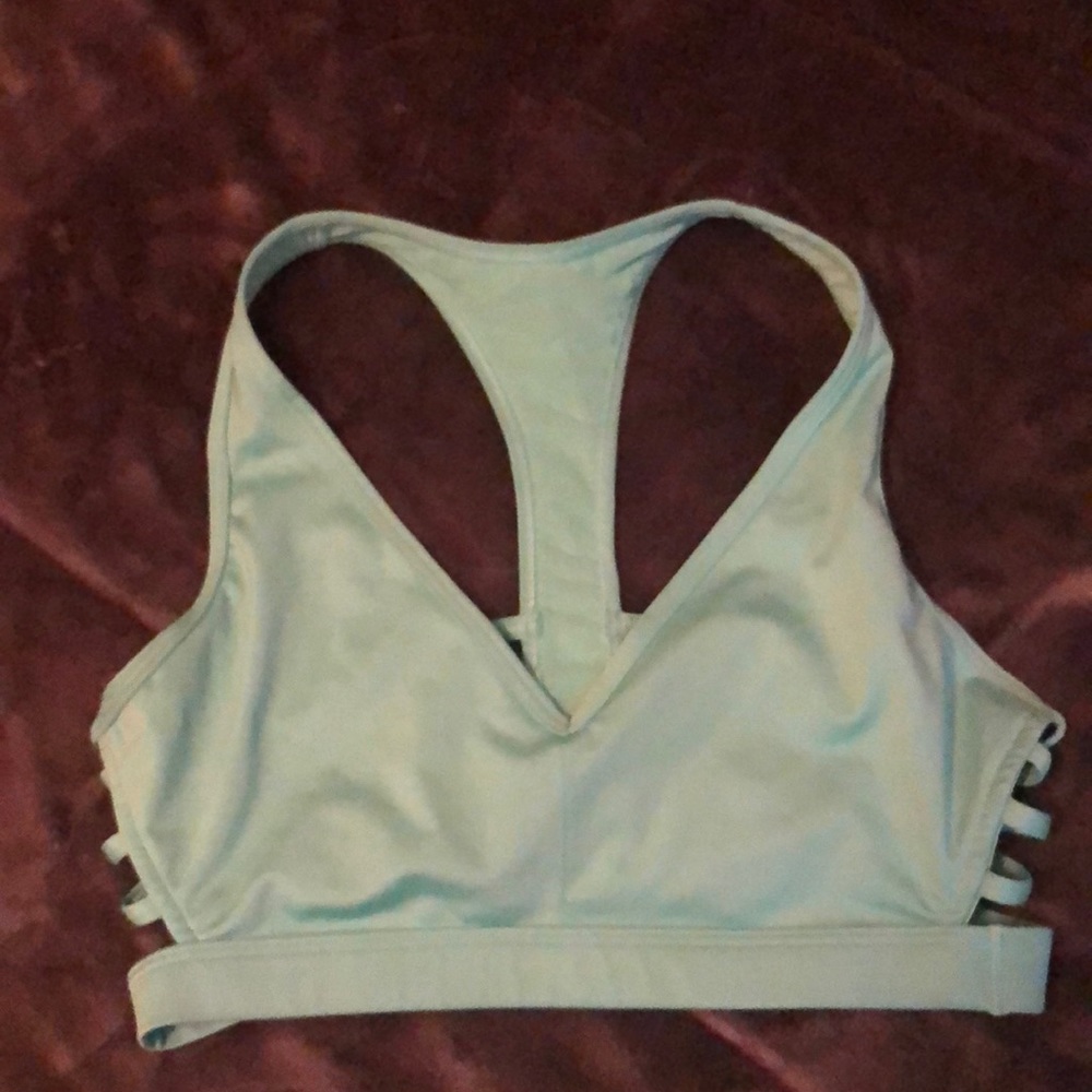 VS sports bra